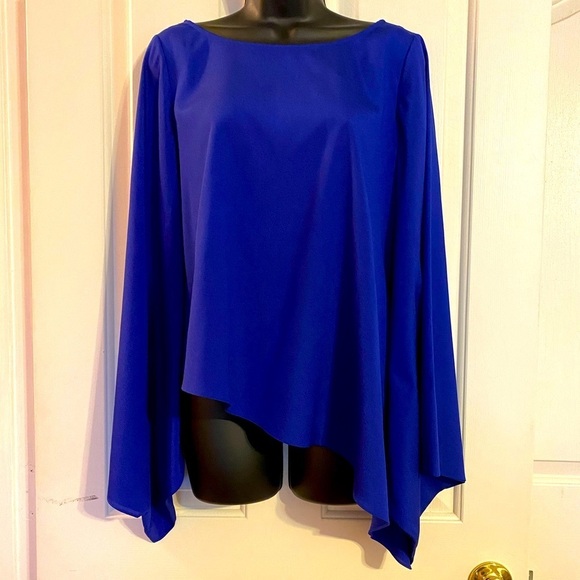 “BEBE” Brielle Bell Sleeve Asymmetrical Blouse - Picture 2 of 12
